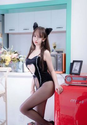 一个人看视频